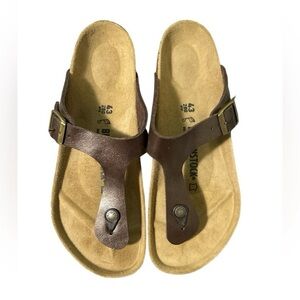 Birkenstock Medina. Golden brown metallic. Men’s size 43. BRAND NEW!!!